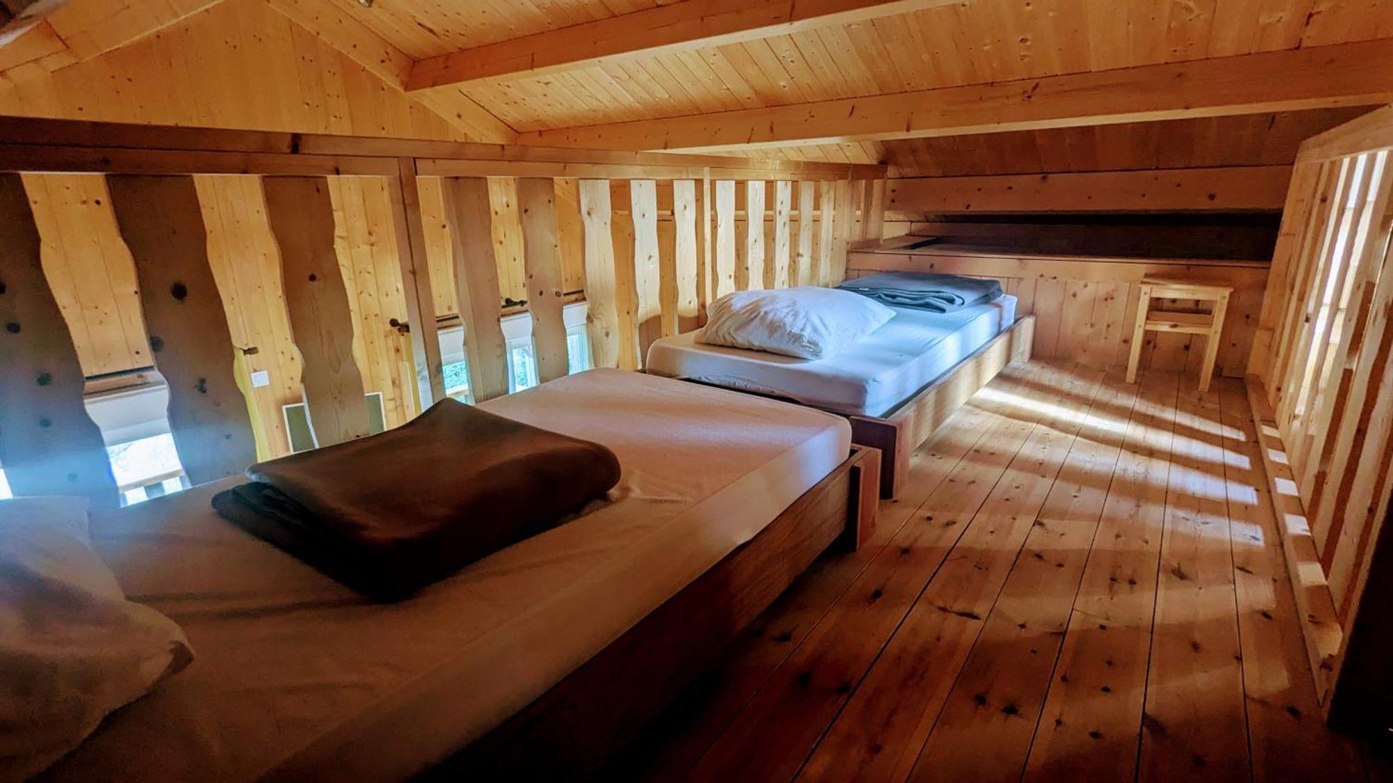 Cabanes Et Lodges Du Belvedere Serrieres-sur-Ain Экстерьер фото